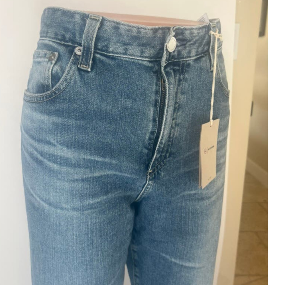 AG Adriano Goldschmied Saige High Rise Straight Leg Jeans - Picture 6 of 16